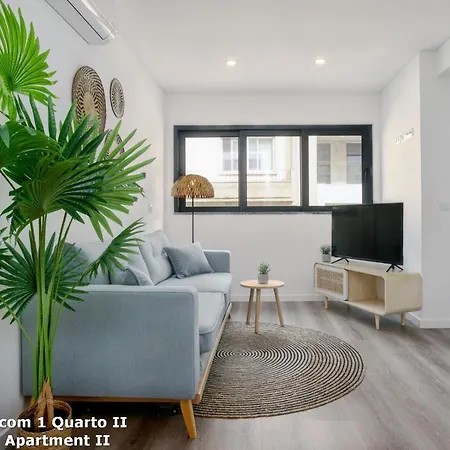 Akisol Yellow Apartment Faro