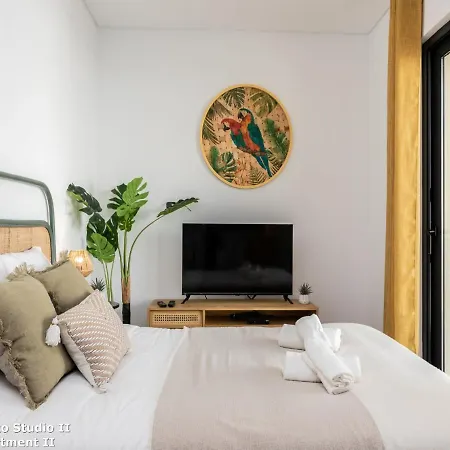 Apartment Akisol Yellow