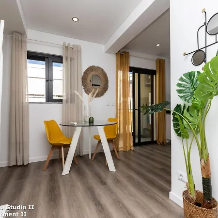 Apartment Akisol Yellow